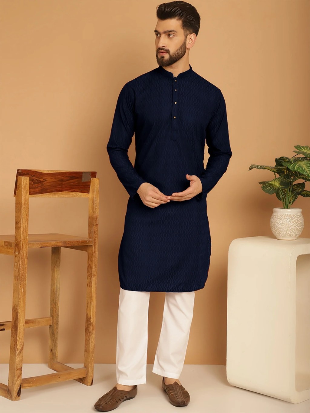 The Ultimate Guide to Kurta Pajama for Men: A Timeless Ethnic&nbsp;Wear